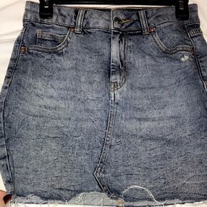 Jean mini skirt